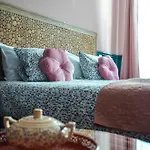 La Maison D'augustin Bed & Breakfast