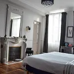 La Maison D'augustin Bed & Breakfast 3*