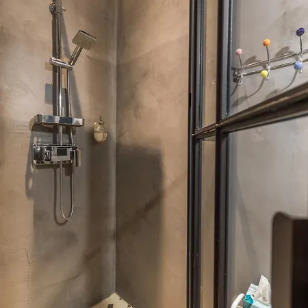 La Maison D'augustin Bed & Breakfast
