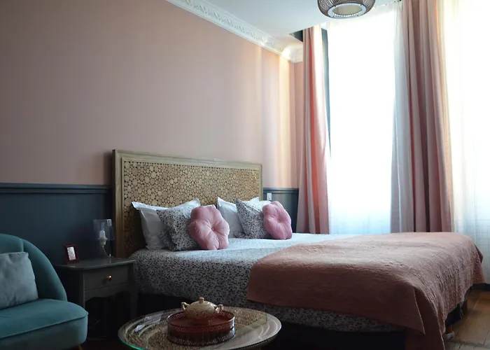 La Maison D'augustin Bed & Breakfast Mont-de-Marsan